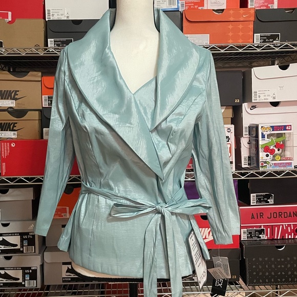 ALEX EVENINGS
Tie-Waist Surplice Blouse - Picture 2 of 3